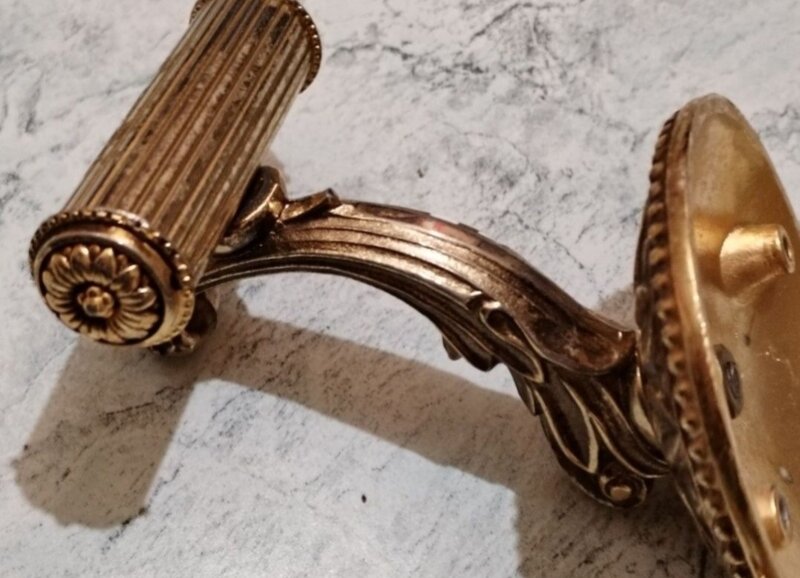 Suporti francezi vintage pentru prosoape baie in stil baroc